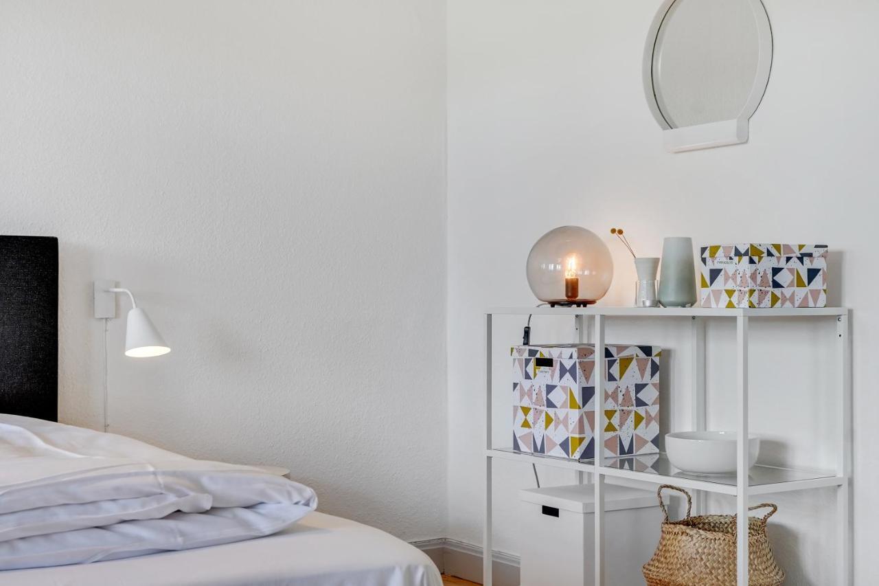 Hotel Apartment With A Lake View - 2 Room Apartment Kruså Buitenkant foto